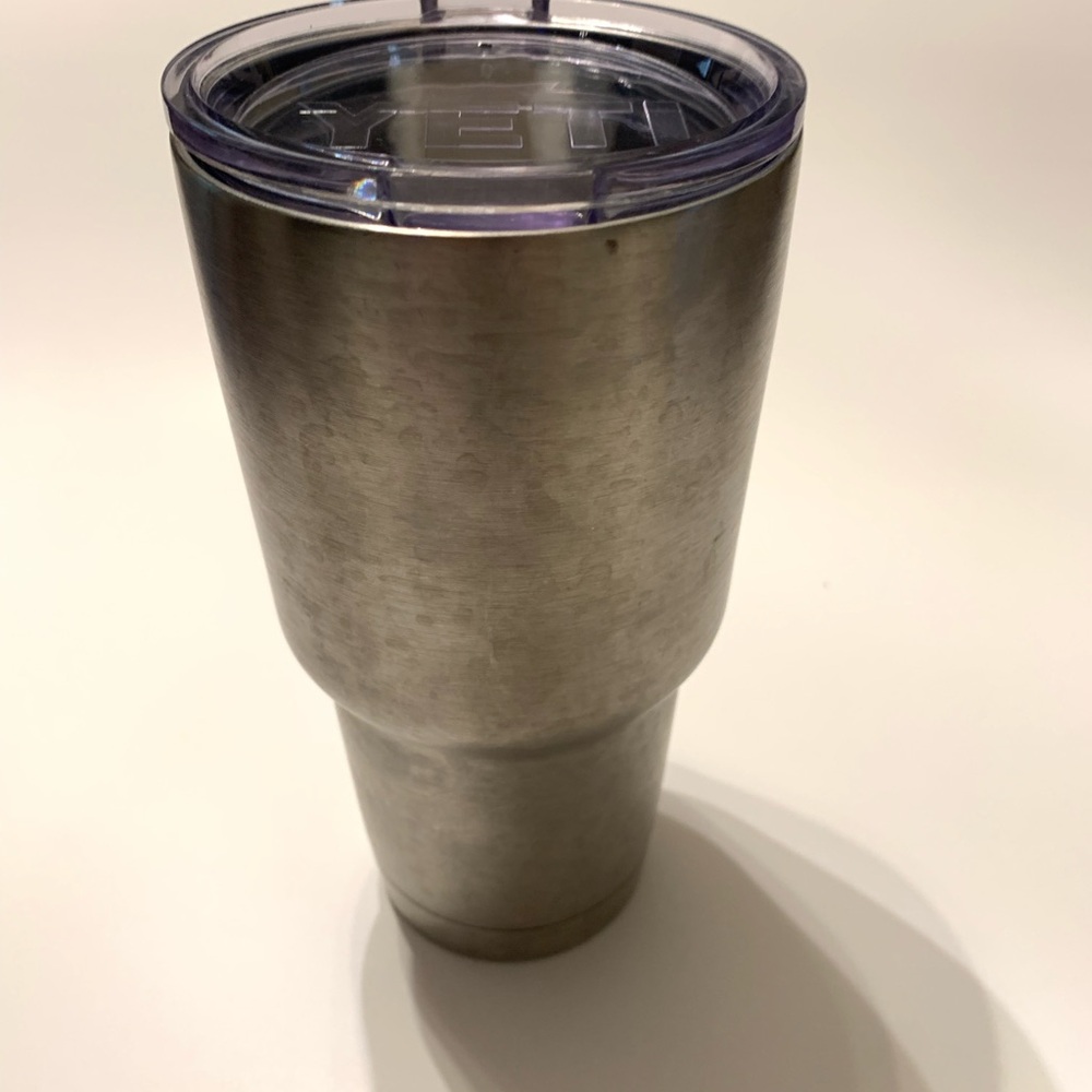 Yeti Tumbler 30oz